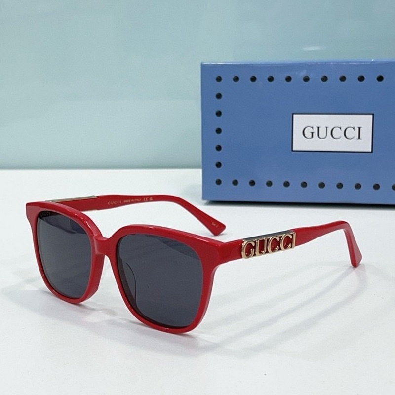 Gucci Sunglasses 27